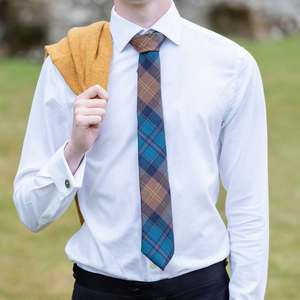 Cravate Formelle Écossaise à Carreaux Eoin Winston Sports, Motif Tartan Vert Rouge Bleu, Accessoire de Costume pour Homme, Utilisation Toutes Saisons - Product Image 4