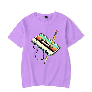 T-shirt vert léger pour homme 180g à manches courtes et col rond, imprimé dessin animé cassette audio, logo avant, décontracté, en jersey tricoté 100% - Product Image 3