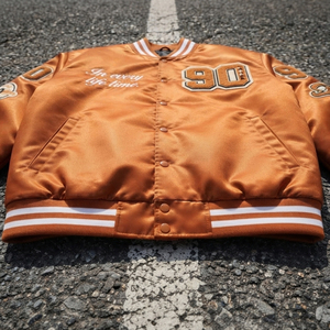 Veste de sport en satin pour femmes avec broderie, col boutonné, manches longues, veste bomber en satin pour femmes - Product Image 5