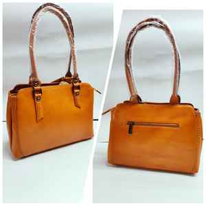 Bolso de Hombro Moderno de Cuero Genuino para Mujer con Cadenas, Elegante, Funcional, de Gran Capacidad, Perfecto para Viajes y Negocios - Product Image 4