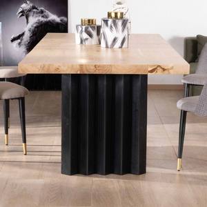 Table à manger Vandana Ivory Legacy 220 cm en bois massif avec pieds en métal plissé noir Audacio - Product Image 5