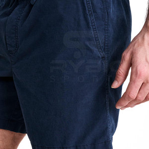 Shorts de sport légers pour hommes, en tissu performant anti-humidité, pour jogging, entraînement et activités sportives. - Product Image 5