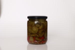 Gherkins Premium en rodajas onduladas en vinagre, especialmente procesados para hamburguesas, sándwiches y aplicaciones de comida rápida. - Product Image 2