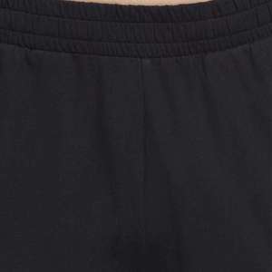 Shorts de sport élégants pour hommes avec tissu extensible et design moderne pour un confort de mouvement optimal. - Product Image 6