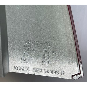 อะไหล่รถยนต์มือสอง สำหรับไฟท้ายขวา Kia RH รุ่น 92402-3S Mobis Korea อะไหล่รถยนต์เกาหลี - Product Image 2