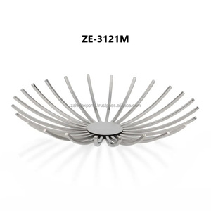 Tazón de Metal Envejecido Hecho a Mano, Plateado en Color Gris Metálico, de Lujo, Seguro para Servir Alimentos, Diseño Moderno y Desechable ZE-3143Y, Fabricado por Zahid Exports - Product Image 4