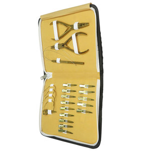 Kit d'extension capillaire de salon de haute qualité – Meilleurs outils et accessoires en acier inoxydable de qualité chirurgicale, incluant pinces, perles et outils de séparation - Product Image 5