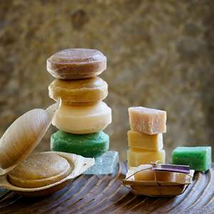 Savon Herbal Apaisant de Qualité Supérieure pour Usage Quotidien au Curcuma et à l'Orange – Vente en Gros Prête à l'Exportation au Vietnam – Bonnes Affaires - Product Image 4