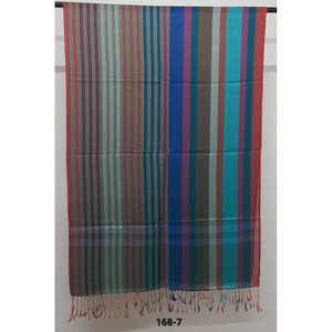 ESTOLAS DE SEDA Y LANA TEJIDAS CON ESTRÍPS Y CUADROS - Product Image 1