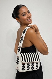 กระเป๋าถืองานปักลูกปัดฝ้ายสุดหรู สีสันคลาสสิกหลากหลาย ดีไซน์ปรับแต่งได้ สำหรับงานมาร์ดิกราส์ รุ่นใหม่ล่าสุด - Product Image 5