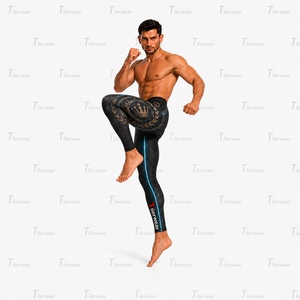 กางเกงเลกกิ้งสำหรับฝึกซ้อม MMA ผ้าโพลีเอสเตอร์ผสมสแปนเด็กซ์ 220 GSM น้ำหนักเบา แห้งเร็ว ยืดหยุ่นได้ดี เหมาะสำหรับเป็นชุดชั้นในสำหรับออกกำลังกาย รับผลิตตามแบบ OEM - Product Image 3