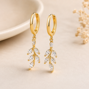 Boucles d'oreilles pendantes en forme de cœur en acier inoxydable plaqué or de luxe avec diamants, romantiques, élégantes, bijoux de mariage, mode féminine haut de gamme - Product Image 1