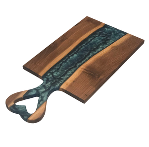 Planche à découper en résine époxy et bois hautement recommandée pour couper les fruits, les légumes et la viande. Planche à découper de qualité supérieure pour la cuisine. - Product Image 3