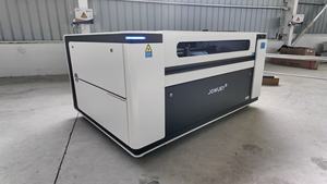 中国供应商 1390 CO2 激光雕刻切割机，带自动对焦功能，适用于亚克力、木材、石材、MDF，支持多种格式 - Product Image 5