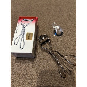 For SHISEIDO <b>Heated</b> Eyelash <b>Curler</b> 213 with Replacement Pad Japanese Beauty Tool for Curling Lashes - Product Image 3