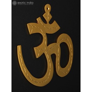 7 pulgadas latón Aum (Om) colgante de pared elegante decoración espiritual para el hogar, regalos y Templo hecho en La India - Product Image 2