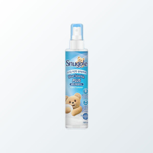 Désodorisant textile parfumé Snuggle Blue Sparkle Plus 150ml, spray pour linge, autres articles ménagers - Product Image 5