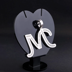 Pendentif lettre M en moissanite de luxe, argent 925, taille baguette, serti en canal, unisexe, cadeau, breloque - Product Image 4