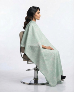 Wholesale Polyester Cotton Waterproof Barber Salon <b>Cape</b> Professional Barber <b>Capes</b> Barber Apron - Product Image 4