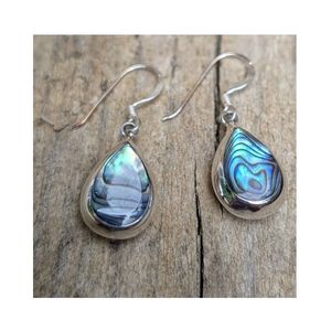 Boucles d'oreilles en argent plaqué avec perles naturelles baroques et coquillages, modèle 2026, les plus vendues, pour un look de vacances à la plage ou une tenue de soirée sophistiquée - Product Image 6
