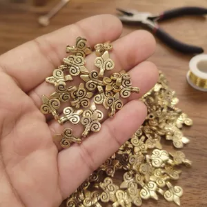 Breloques en laiton faites à la main en gros |   Breloques en métal personnalisées pour la fabrication de bijoux |   Pendentifs en laiton - Product Image 6
