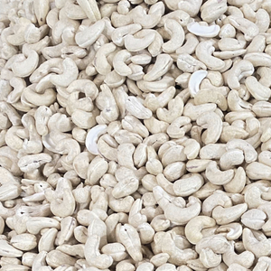 เม็ดมะม่วงหิมพานต์ W320เม็ดมะม่วงหิมพานต์จำนวนมากส่งออกไปยังเอเชียสหภาพยุโรปตะวันออกกลางจากซานติโก - Product Image 1