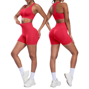 Ensemble de yoga sans couture rouge pour femme, soutien-gorge de sport et leggings taille haute, 2 pièces, longueur intégrale, design froncé, extensible dans les quatre sens - Product Image 2
