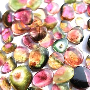 Venta al por mayor de turmalina de sandía bicolor natural en rodajas, increíble gema suelta para la fabricación de joyas - Product Image 1