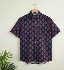 Camisa de Estilo Formal con Diseño Floral Buta, Cuello Camisero, Manga Corta, Secado Rápido, 100% Algodón, Transpirable, Ecológica, Dibujada a Mano - Product Image 2