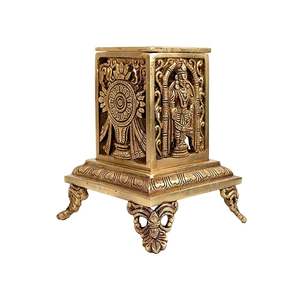 เตาโลหะทำมือสำหรับใช้ทางศาสนา ดีไซน์เป็นมิตรกับสิ่งแวดล้อม ฐานมั่นคง ผลิตในอินเดีย - Product Image 5