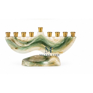 Ménorah en résine marbrée personnalisée à 9 branches, porte-bougie de Hanouka, vente en gros, centre de table de luxe pour les fêtes, fournisseur d'articles juifs - Product Image 2