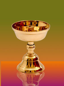 Support en laiton pour Akhand Jyothi Pyali, pour Pooja hindou, lampe à huile traditionnelle indienne, porte-Deepam, lampe de prière décorative en laiton - Product Image 2