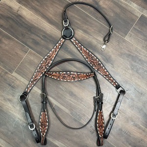 Ensemble de clous Western Horse en cuir usiné à la main Headstall et collier de poitrine fabriqués à la main avec un design personnalisé pour Rodeo Trail & Show - Product Image 3