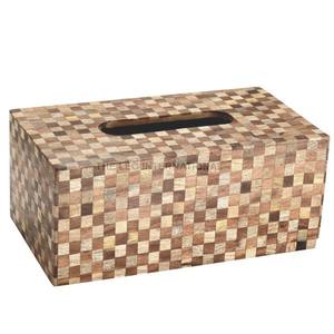 Caja de pañuelos metálica rectangular de la mejor calidad, moderna, perfecta para su baño. - Product Image 1