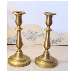 เชิงเทียนอะลูมิเนียมสีทอง ดีไซน์สวยงาม สำหรับตกแต่งโต๊ะงานแต่งงาน - Product Image 2
