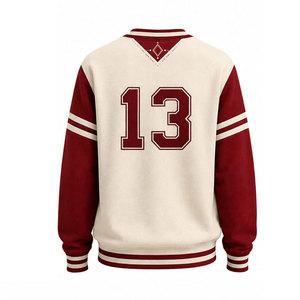 Sudadera Delta Sigma Theta con Letras Bordadas, Cuello Redondo, Color Crema y Rojo, Manga Raglán, Unisex, Informal, Tejida, 100% Algodón - Product Image 3