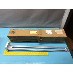Support Varian H5409002, à fentes, massif, brasé, 148205 - Équipements et pièces semi-conducteurs d'occasion fiables à l'échelle mondiale chez - Product Image 1