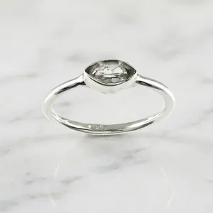 Anillo de Plata de Ley 925 con Topacio Blanco, Joyería Hecha a Mano, Anillo con Piedra Preciosa Natural, Engaste de Bisel, Joyería Fina Clásica para Mujer - Product Image 5