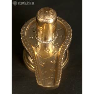 Petite statue de Shiva Lingam en laiton faite à la main de 3 pouces avec sculpture pour la maison, le temple et les cadeaux fabriqués en Inde - Product Image 3