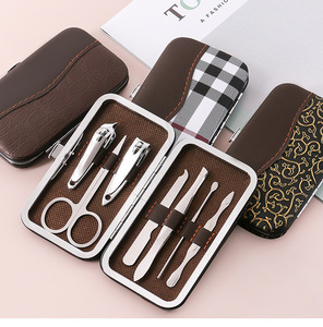 Low Price High Quality Stainless Steel Manicure Pedicure Set Foot Care Tool Professional Women Mens Use Nail Clipper Set - Product Image 2