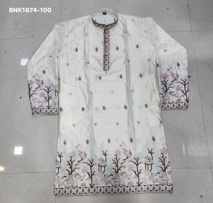 Colección de Kurta-Payjama de seda pura premium con hilo y lentejuelas con motivos de animales y pájaros, para uso ocasional, de proveedor de Surat. - Product Image 5