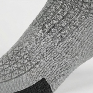 Crew <b>Socks</b> Geometric Pattern Gray Breathable Running <b>Socks</b> for Adults Spring Season Standard Thickness Knitted <b>Polyester</b> Spandex - Product Image 5