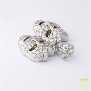 Collier pendentif masque Hip Hop avec diamant de laboratoire étincelant et design de bijoux de mode urbaine - Product Image 3