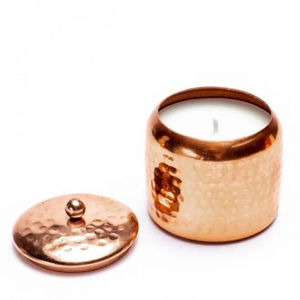 Vente en gros de pots à bougies en cuivre martelé faits à la main avec couvercle, porte-bougie décoratif, décoration d'intérieur, excellent prix - Product Image 2
