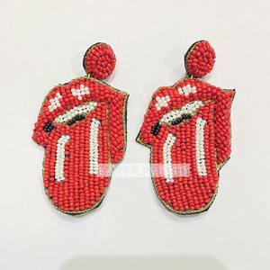 Pendientes de Lengüeta Roja con Cuentas: Joyería Divertida y Única para Mujer, Pendientes Colgantes de Cuentas Juguetones - Product Image 1