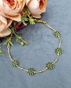 Flower Design Necklace With Matching <b>Stud</b> <b>Earrings</b> Ethnic Festive Wear Jewellery Set Gold Plated Light Weight Necklace Wholesale - Product Image 5