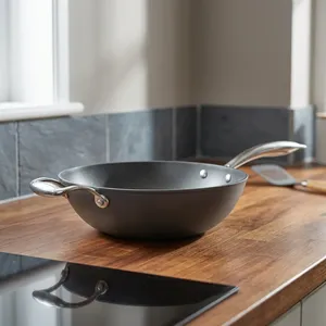 Elegant and Premium Nitrile Coated <b>Cast</b> Iron Frying <b>Pan</b> 24 Cm with Even Heat for Saute and Grill Cooking - Product Image 4