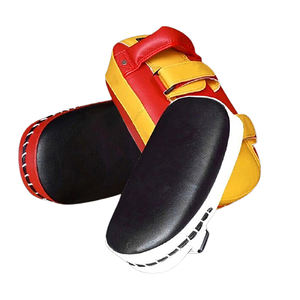 Almohadillas Tailandesas Profesionales de Cuero Ecológico Transpirable de 8oz, 12oz, 16oz con Estampado Personalizado para Entrenamiento de Foco y Golpeo, Cierre para Karate y Muay Thai al Aire Libre - Product Image 1