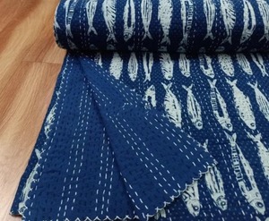 Colcha Kantha india 100% algodón, hecha a mano, reversible, con estampado floral bohemio, manta decorativa, venta al por mayor - Product Image 3