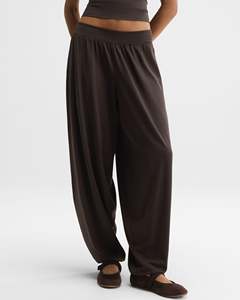 Pantalon de jogging en maille taille haute pour femme, coupe ample décontractée, en tissu doux et respirant de qualité supérieure - Product Image 1